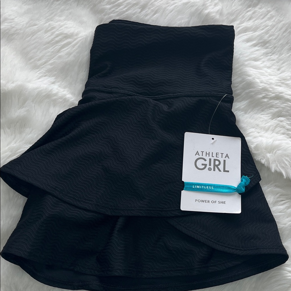 NWT, Athleta Girl Serve Skort black